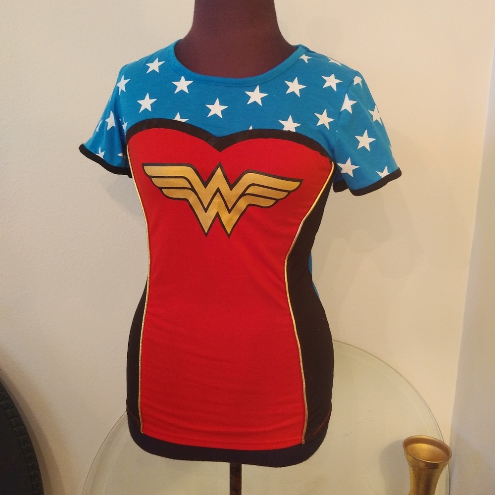 Wonder Woman DC Comics Ladies T Shirt Small